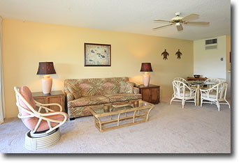 Maui Eldorado Vacation Condo A-204 Living Room