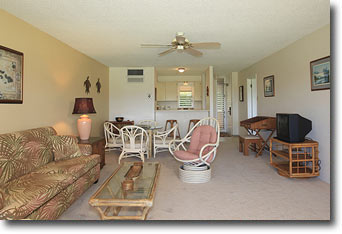 Maui Eldorado Vacation Rental A-204 Dining Area